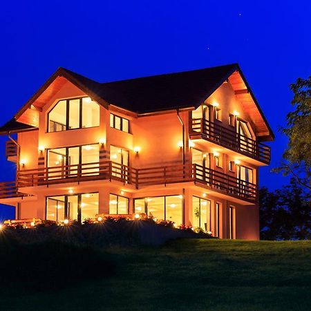 Domeniul Salgo Hotel Orlat Luaran gambar